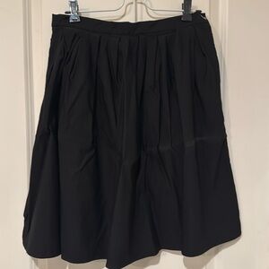 Black circle skirt with pockets